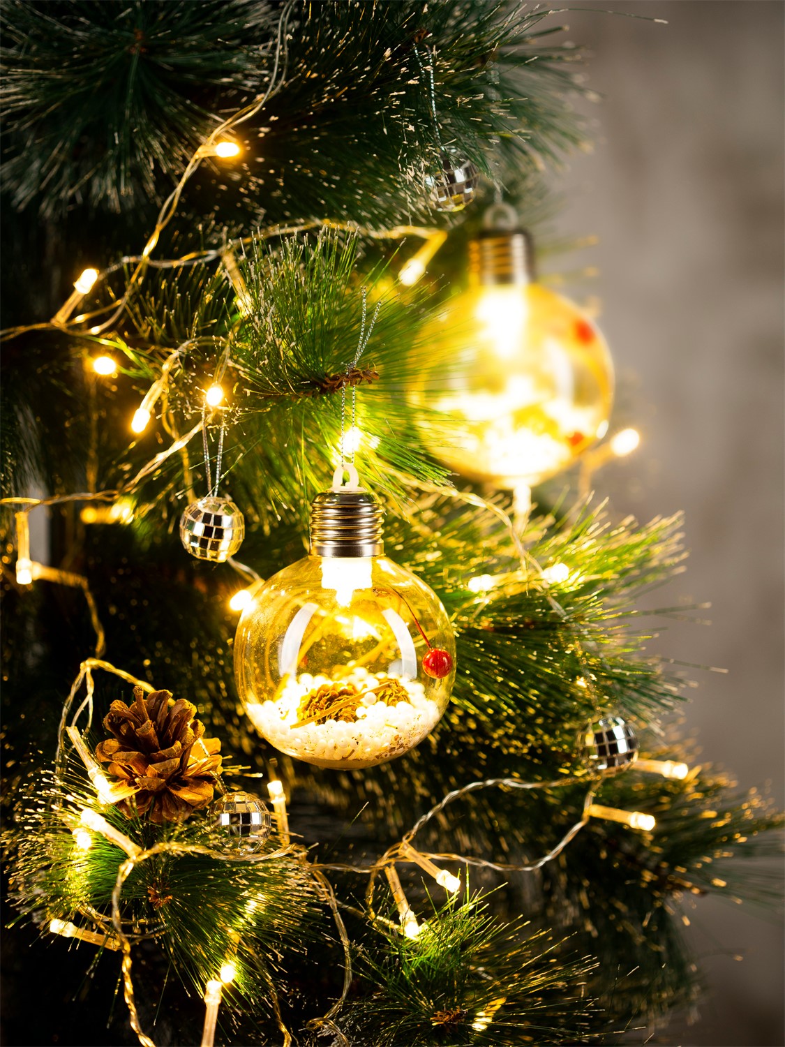 СТАРТ НГ 1Лед Шар 8 см белый 3 - 24